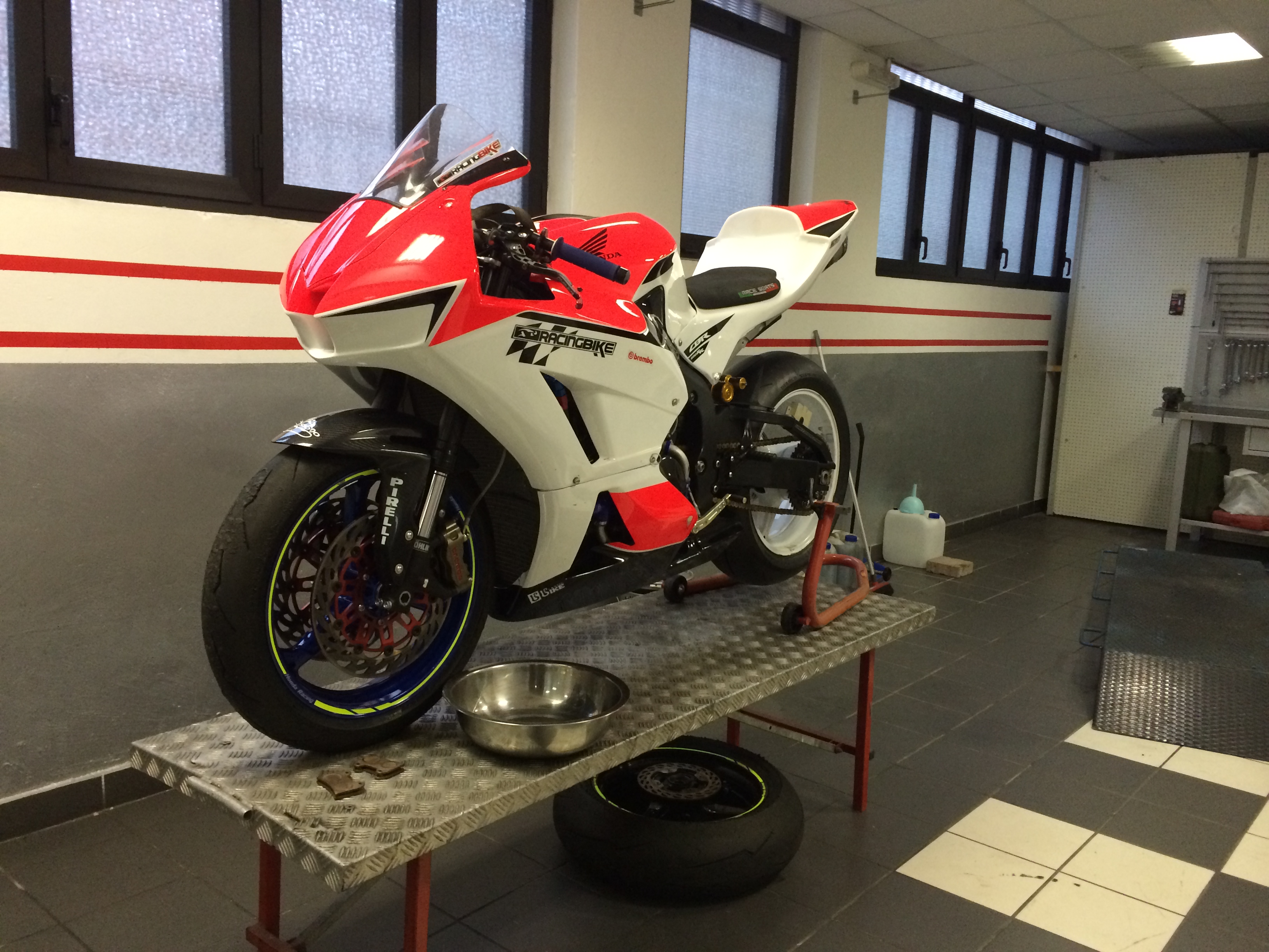 Racing Bike - La nostra officina